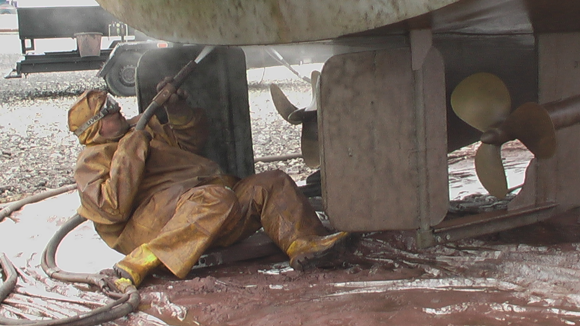 Aquablaster low volume low abrasive dust free